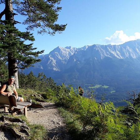 Ferienwohnung Panorama im Gästehaus Bergfrieden Bayersoien Exterior foto