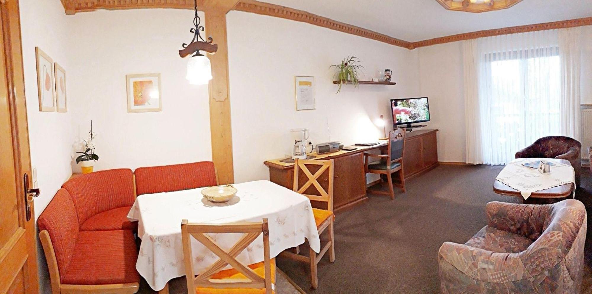 Ferienwohnung Panorama im Gästehaus Bergfrieden Bayersoien Exterior foto