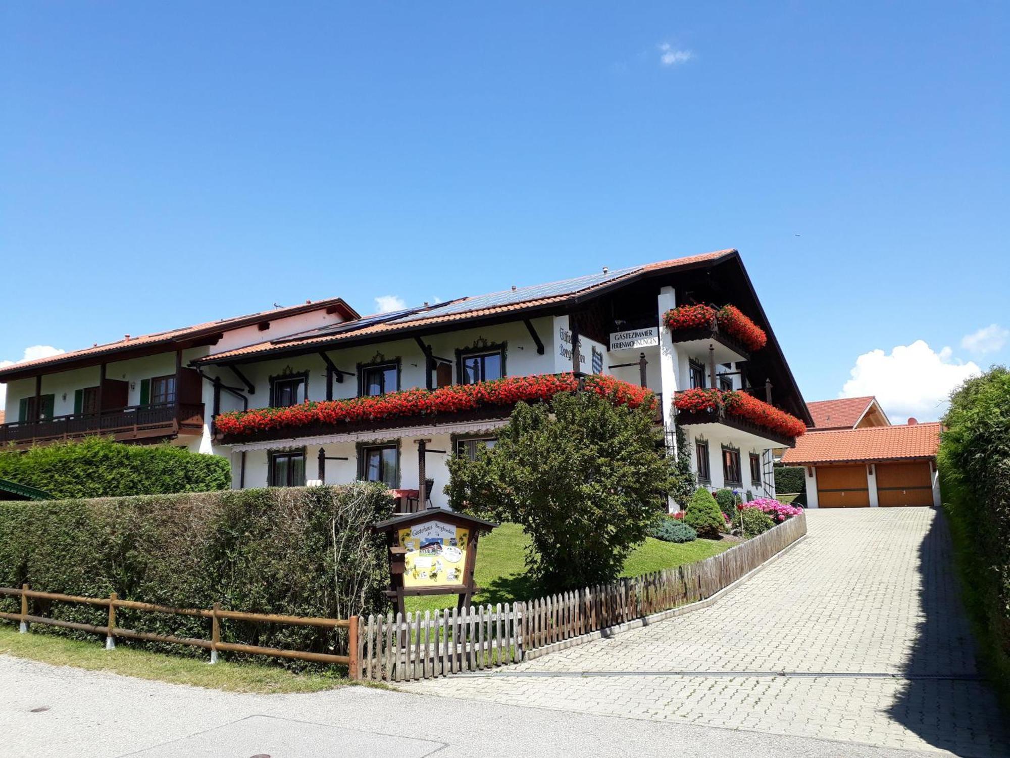 Ferienwohnung Panorama im Gästehaus Bergfrieden Bayersoien Exterior foto